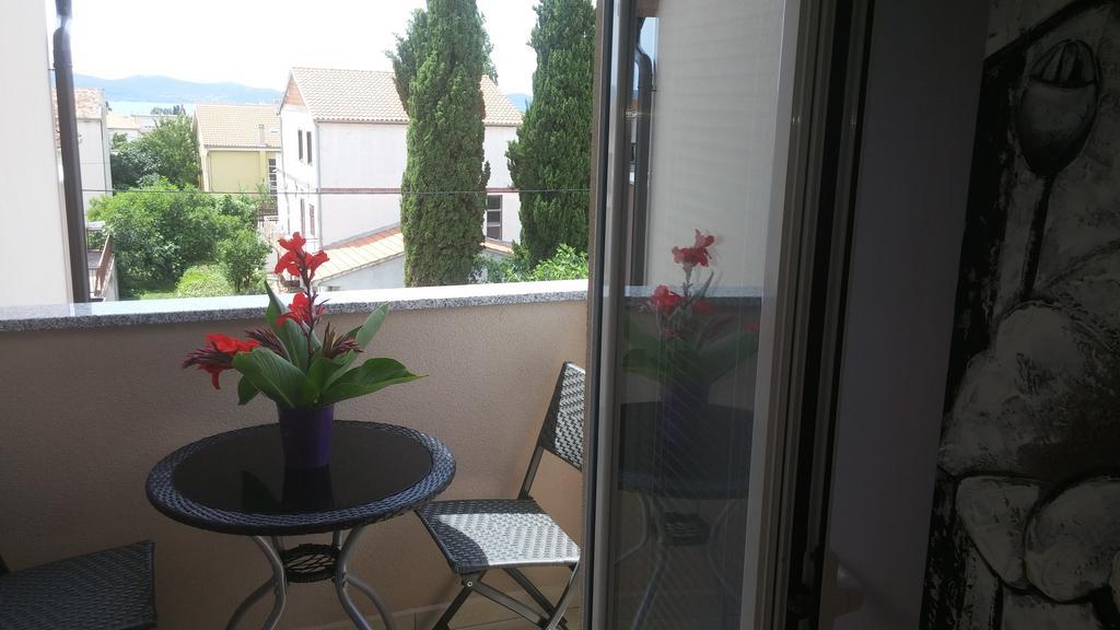 Apartments Roncevic Задар Стая снимка