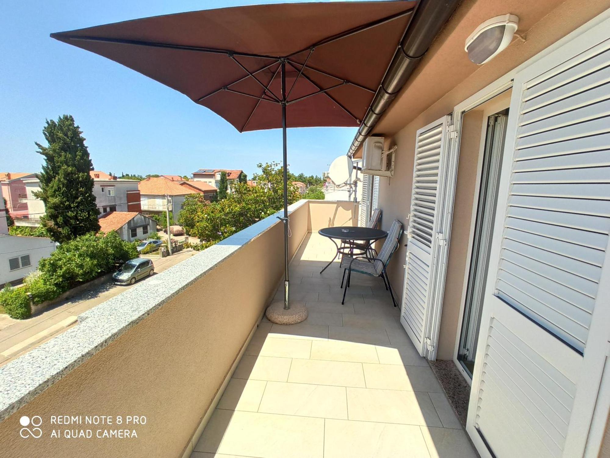 Apartments Roncevic Задар Стая снимка